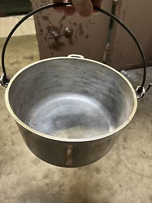 Vintage Majestic Cook Ware Dutch Oven Stock Pot With Bail Handle • $15