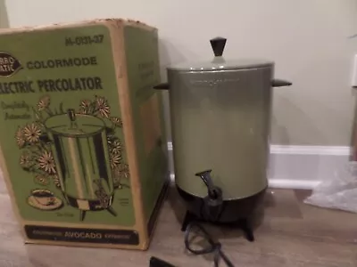 Vintage MIRRO MATIC Electric Percolator Coffee Maker 30 Cup Avocado Green Box US • $23.50