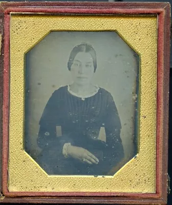 *nice* Early 6th Plate Daguerreotype Of Lovely Woman Holding Dag? W/ Full Case • $10.49