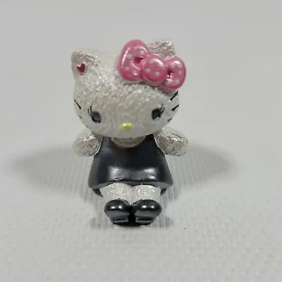 RARE 2007 MOMOBERRY X SANRIO HELLO KITTY 1.5  SMALL MINI FIGURE HARD TO FIND  • $115.62