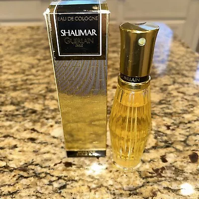 Vintage SHALIMAR GUERLAIN Paris Eau De Cologne Natural Spray No. 195 - 2.5 Fl Oz • $70