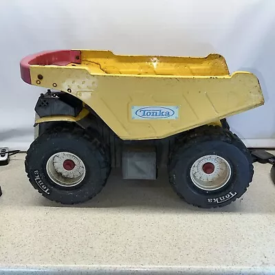 Hasbro Yellow Metal Mighty Tonka Dump Truck With The Red Handle 9159 2004 • $24.99