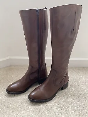 Cara Brown Leather Knee High Boots • £30