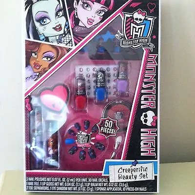 Monster High Creeperific 50 Pieces Beauty Set  NIP  • $22.99