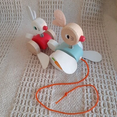 £6 • Buy Janod Zigolos Pull-a-long Wooden Rabbit Toy Bobbleheads