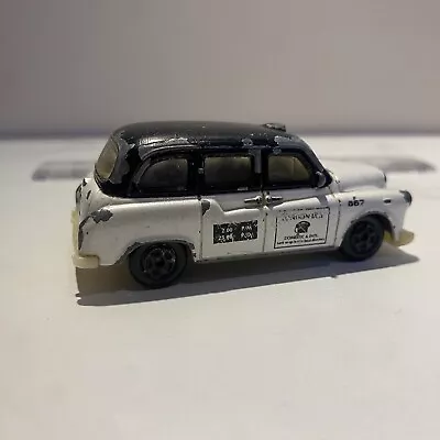 Rare Matchbox Superfast LONDON TAXI 1:64 Car 2004 • $4.57