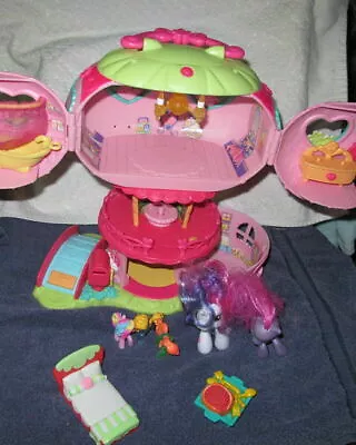 My Little Pony Ponyville Pinkie Pie's Balloon Playhouse W/5 Ponies Frog Figures • $42.94