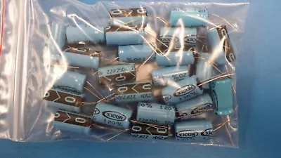 $6.95 • Buy (4 PCS) 140-XRL250V22-RC Aluminum Electrolytic Capacitors 250V 22uF 20% Radial