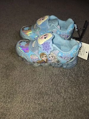 New Disney Frozen Toddler Size 10 Elsa Anna Light Up Athletic Sneaker Shoes  B18 • $9.99