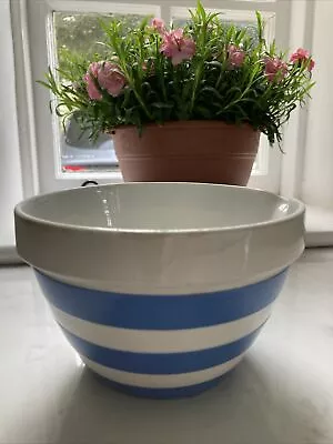 T G Green Original Cornishware Restyled By Judith Onions  Bowl With Lip • £25