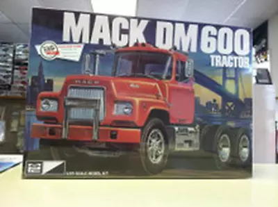 MPC 819 Mack DM600 Model Kit • $67.50