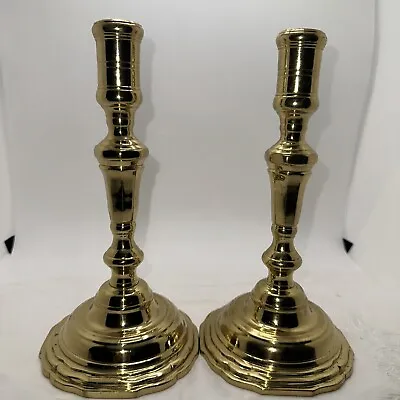 Virginia Metalcrafters Colonial Williamsburg Candlesticks  Pair Of Brass  16-36 • $215