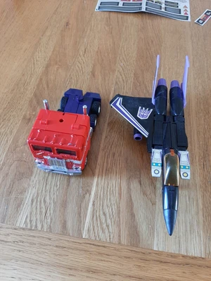 £30 • Buy Vintage G1 Transformers Optimus Prime And Skywarp Incomplete