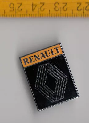 Vintage Enamel RENAULT Lorry Truck Badge Pin Logo United Kingdom Camion LKW • £3.54