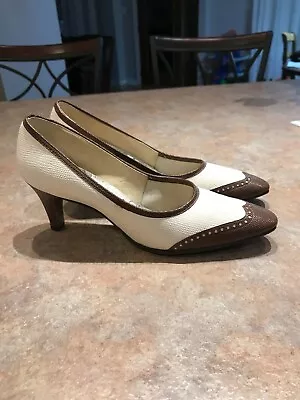 Vintage Air Steps Saddle Style Dress Shoes Size 7-1/2 • $9.99