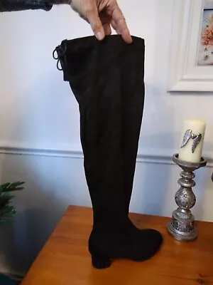 Ladies Black Thigh High Faux Suede Boots From Fashion World Size 7 EEE Used • £9.99