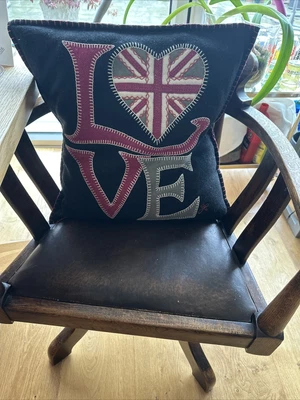 £11.50 • Buy Gorgeous Cushion Cover By Jan Constantine LOVE
