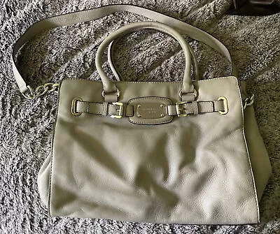 Michael Kors Hamilton Bag • $85