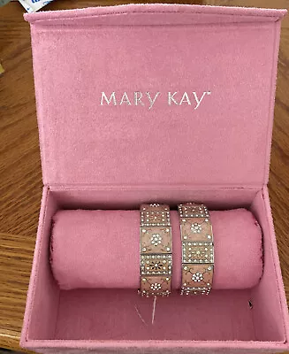 Mary Kay Velvet Pink Jewelry Box With Bracelets New • $10