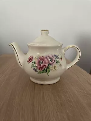 Vintage Sadler Teapot Gold Trim With Flowers On Poppies Maybe ?  • £8