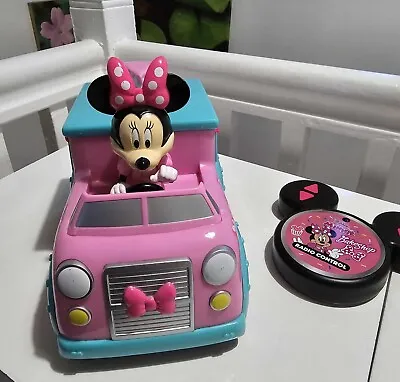 Minnie Mouse RC Bakeshop Cruiser Pink Remote Control • £10