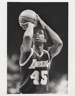 A. C. Green Lakers (1988) Original Basketball Sport Press Photo K 356 • $24.99