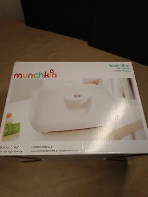 Munchkin Warm Glow Wipe Warmer White • $22