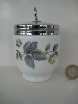 Royal Worcester King Size Egg Coddler June Garland Pretty Pink Rose Buds • £19.99