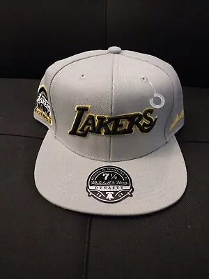 New Los Angeles Lakers 50th Anniversary Fitted Mitchell & Ness Men Size 7 1/2 • $26.98