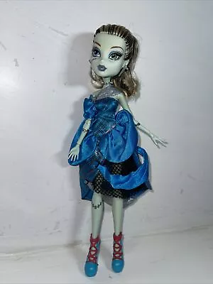 Monster High Scary Tale Threadarella Frankie Stein Doll 2008 Used (290) • $45.33