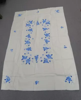 $30 • Buy VINTAGE HAND EMBROIDERED APPLIQUE 46  X 68  TABLECLOTH COTTON CHINA