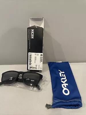 Oakley Frogskins XS Sunglasses - Black/Prizm Black Polarized • $110