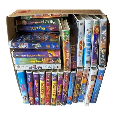 Wholesale Lot Of 25 VHS Clamshell Video Tapes Ft. Walt Disney Movies • $35