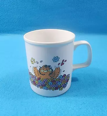 Vintage Garfield Mug Jim Davis 1981 Enesco 10 Oz Garfield In Flowers • $15