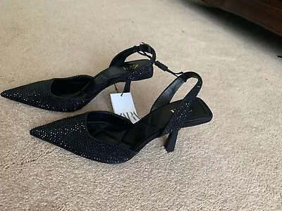 Zara Women Shoes Size 9 • $16