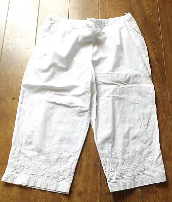 LADIES WHITE COTTON HOLIDAY BEACH ¾ TROUSER PANTS UK 20  EUR 48 WAIST 42  107cm • £12.99