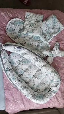 JUKKI Nest Pillows Duvet Baby Newborn Floral  • £23