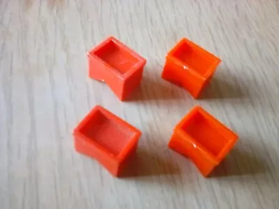 £2 • Buy Bayko Spare Parts: Red Chimney (Meccano) X 4, Part No. B82