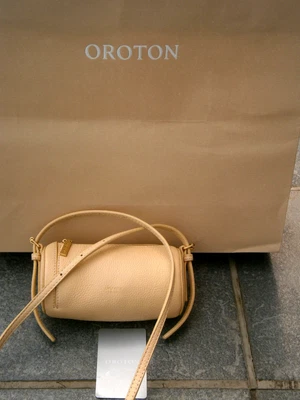 $69.99 • Buy New Oroton Crossbody Pebble Leather Mini Bag. #175971.