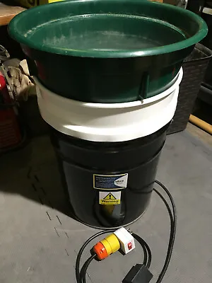 Vibra-Bucket 30W 115VAC Shaker For 5gal Screens: Soil Sand Mealworms Cannabis • $165