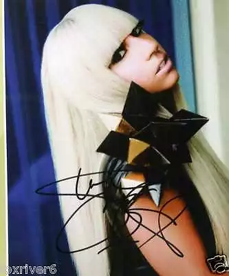 LADY GAGA Signed Photograph - Pop Musician / Singer / Vocalist - Preprint • £5