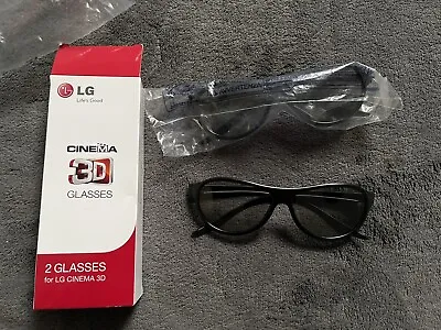 LG Cinema 3D Glasses X 2 Glasses For LG Cinema 3D Boxed • £5
