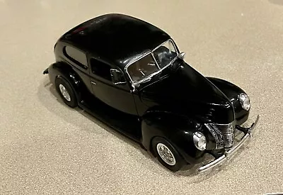🏁 Built Model Car Vintage 1940 Black Ford Street Rod Sedan 1/25 🏁 • $35