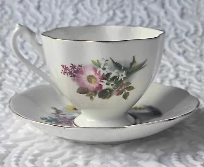 Queen Anne Fine Bone China England Matching Tea Cup & Saucer By Fedden Gold Trim • $4.99