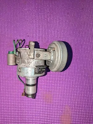 Porsche 914  VW Bosch Distributor  - #0231174007  /#0229052050 • $65