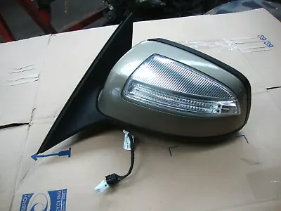 08 Mercedes Benz C Class W204 Passenger Side Left Power Folding Wing Door Mirror • $87.78