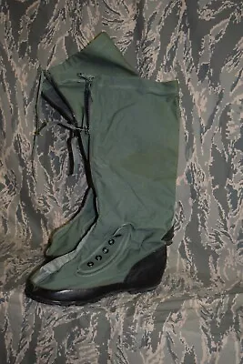 *military Cold Weather Mukluk Boots Size Med • $59.95