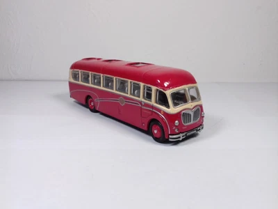 £29.99 • Buy EFE Code 3 PMT Potteries Bedford SB Vega Coach