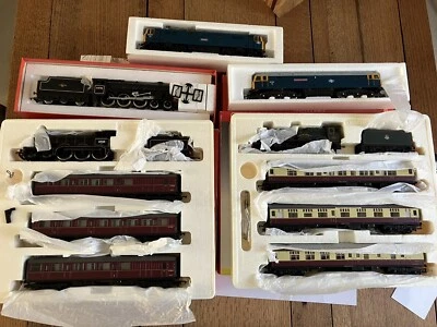 £250 • Buy Model Railways Trains 00 Gauge Locomotives Hornby Job Lot