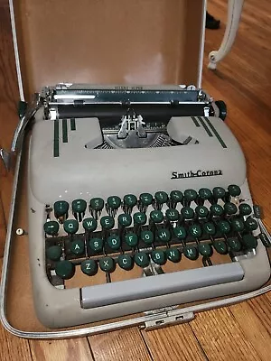 Smith Corona SILENT SUPER Typewriter W/ Case Key & Manual Portable Vintage • $55